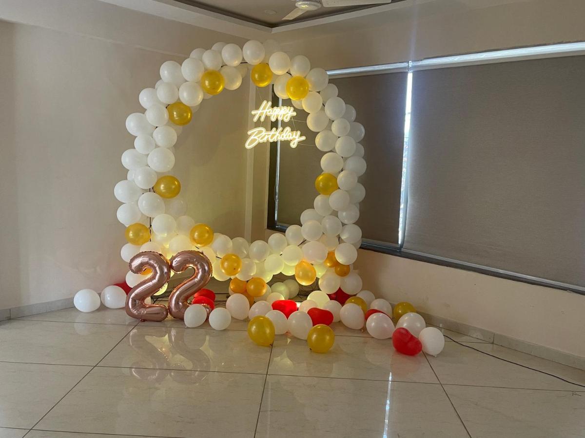 Heaven 7 Hotel & Resort Himatnagar Exterior photo
